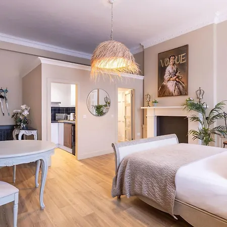 38 Bide Collective Guest house Edinburgh