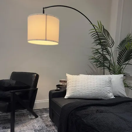 Cosy Modern On Leith Walk アパート エディンバラ