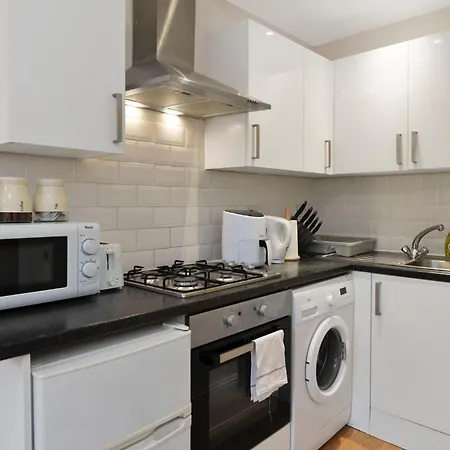 Charming View With Modern Comforts Διαμέρισμα *