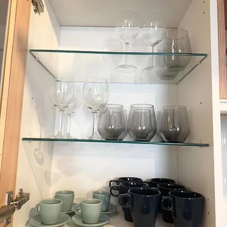 Stylish Flat In Historic Centre Edinburgh