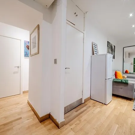 Milton's Place Sleeps 5, 10 Minutes Walk To Royal Mile *