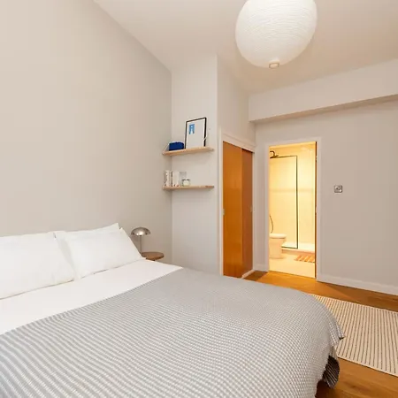 Stylish 2-bedroom In Leith * Édimbourg