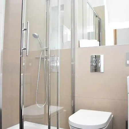 High Street - Modern Scandi Design In The Heart Of The Old Town! * Edinburgh