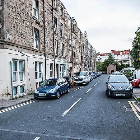 Charming Leith Retreat - Walk To The Shore * Edimburgo