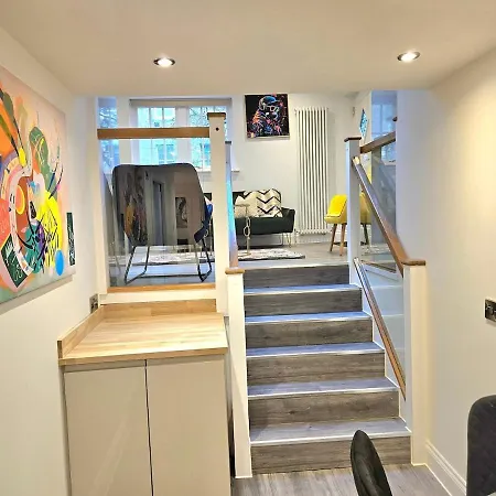 Stylish & Design Apartment- 3 Beds *