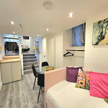 Stylish & Design Apartment- 3 Beds Appartement