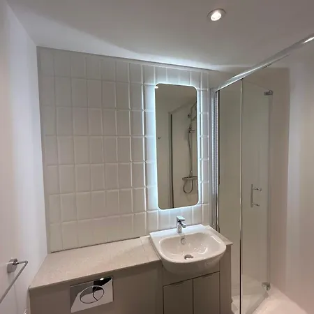 For Students Only - Potterrow Apartment Edinburgh
