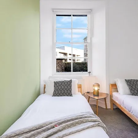 Modern - 2br Flat Near Easter Road Stadium *