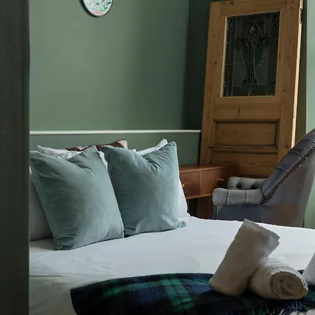 Daire Festival Flat Edinburgh
