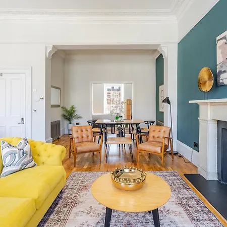Dragon Luxury Serviced At Alva Street Apartmán Edinburgh