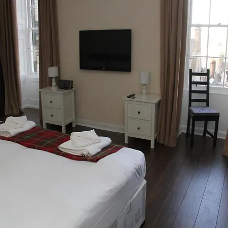- Royal Mile Apartment Edinburgh