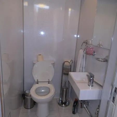 Vendégház Menzies 3*