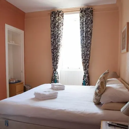 Garfield Couette-café