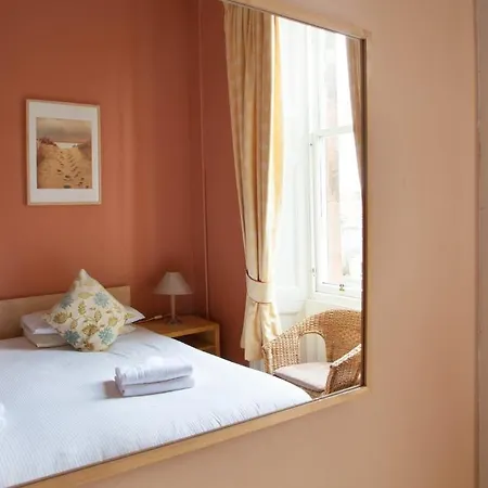 Garfield Couette-café 4*