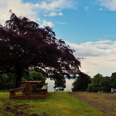 Penzion Almond House 2*