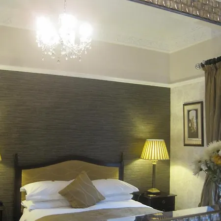 The Hedges Bed & Breakfast 4* Edinburgh