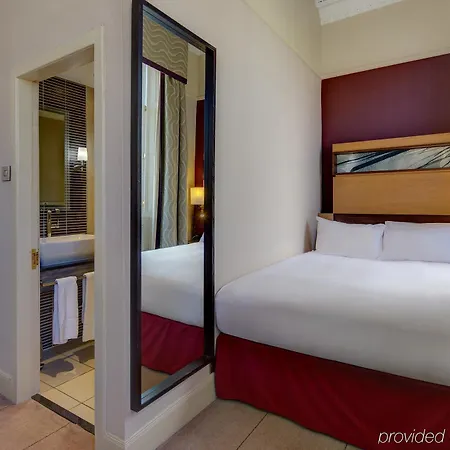 Hotel Grosvenor 4*