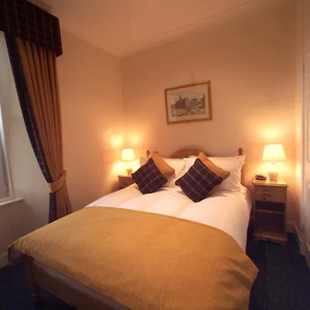 Fountain Court - Morrison Edinburg