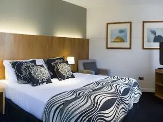 派克斯爱丁堡城市酒店 4*