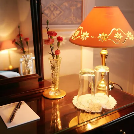 West End Pensjonat 4*