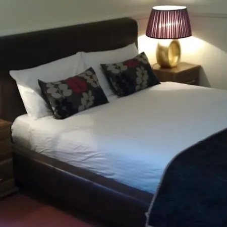 Royal Ettrick Hotel 3*