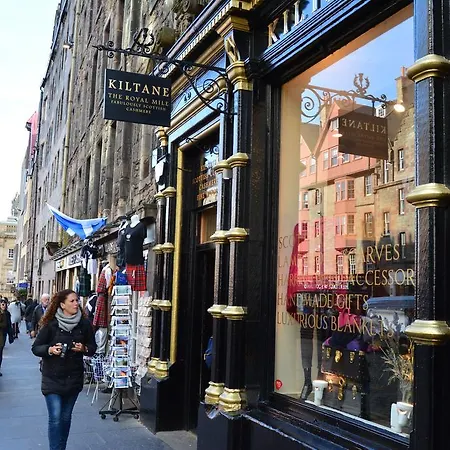 Royal Mile Elegance - Space & Luxury