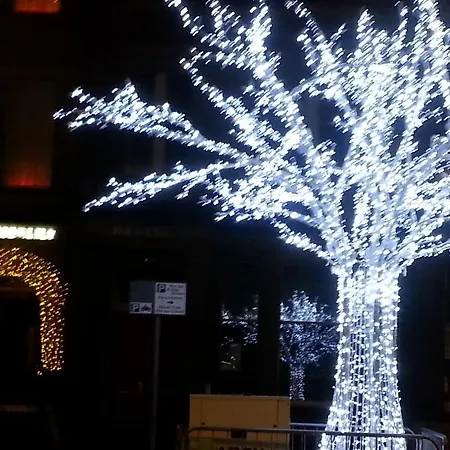 Townhouse 3* 爱丁堡
