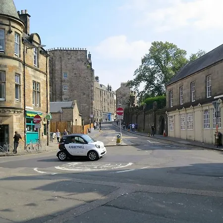 - Royal Mile *
