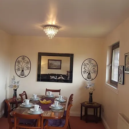 Daire Penthouse Sleeps 11 Edinburgh