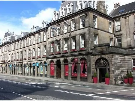 Lägenhetshotell Fountain Court - Royal Garden Edinburg