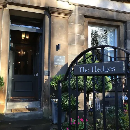 Bed & Breakfast The Hedges Bed & Breakfast Edinburgh