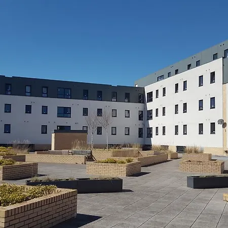 Beaverbank Place - Campus