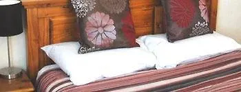 Pensjonat Thistle 2*