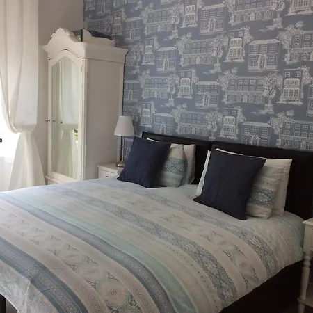 Ramsay's Bed & Breakfast