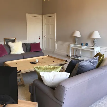 Howe Street Apartment *