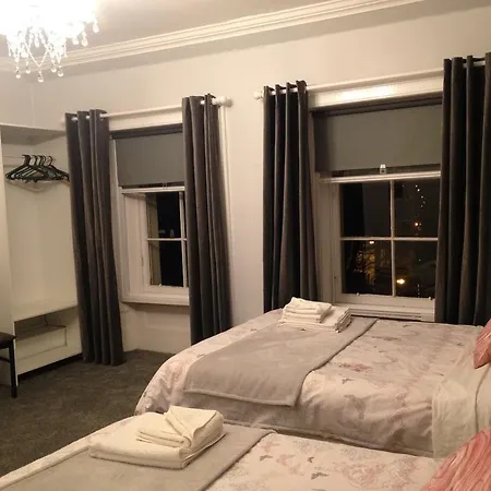 Beachfront فندق مبيت وإفطار 2*