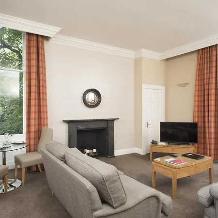 Fountain Court - Royal Garden Lejlighedshotel 4*