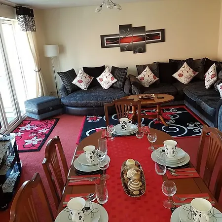 Deluxe Apartamento *