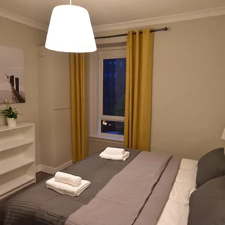 Meadowbank House Luxury * אדינבורו