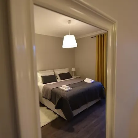 דירה Meadowbank House Luxury אדינבורו