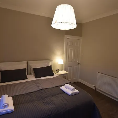 Meadowbank House Luxury דירה
