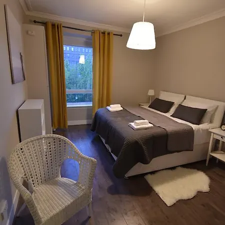 Meadowbank House Luxury אדינבורו