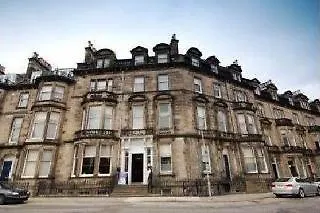 Travelodge Haymarket 3*