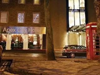 派克斯爱丁堡城市酒店 4*