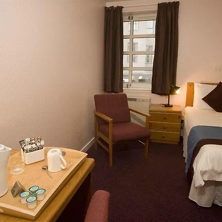 Km Szálloda Edinburgh