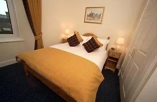 Fountain Court - Morrison Edinburg