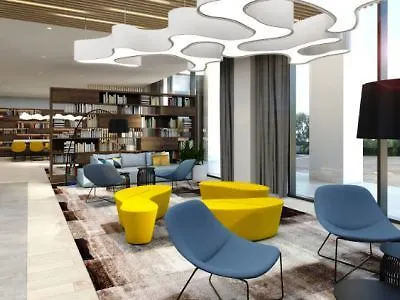 Courtyard By Marriott West 4* Edimburgo