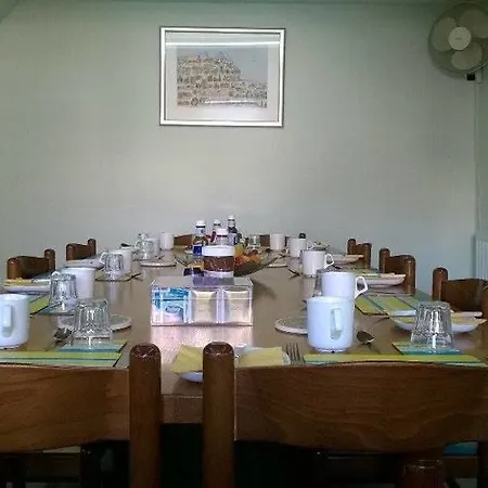 Pillars House Hotel Edinburgh