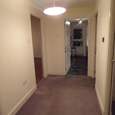 Daire 3 Bedroom Penthouse With Rooftop / Balcony & Parking