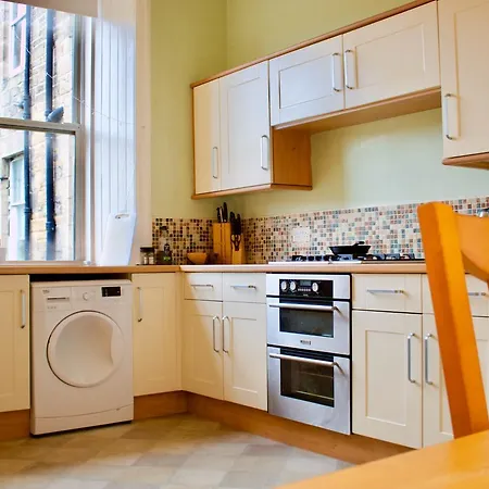 2 Bedroom Bruntsfield Sleeps 4 Appartement
